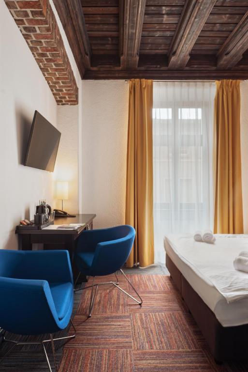 Palazzo Rosso Old Town - Resim 22