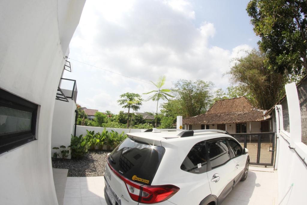 Gallery image of KLAB House - Guest House in Yogyakarta
