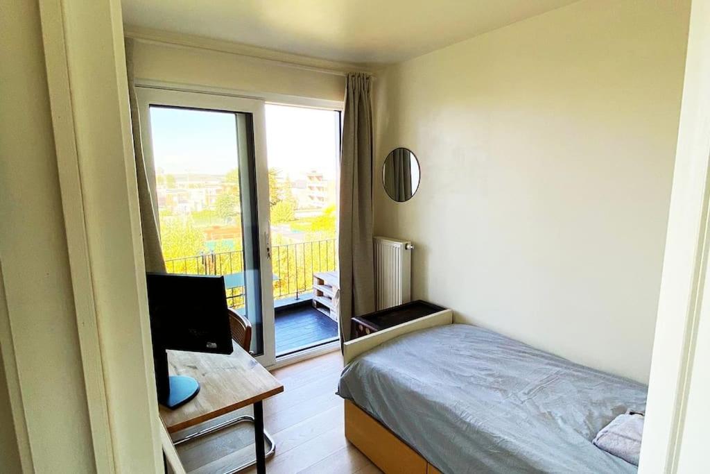 Letto o letti in una camera di Classy flat with awesome view and great location!