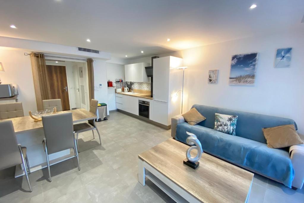 Photo de la galerie de l'établissement 06BA - New apartment 300m from the beach, à Villeneuve-Loubet