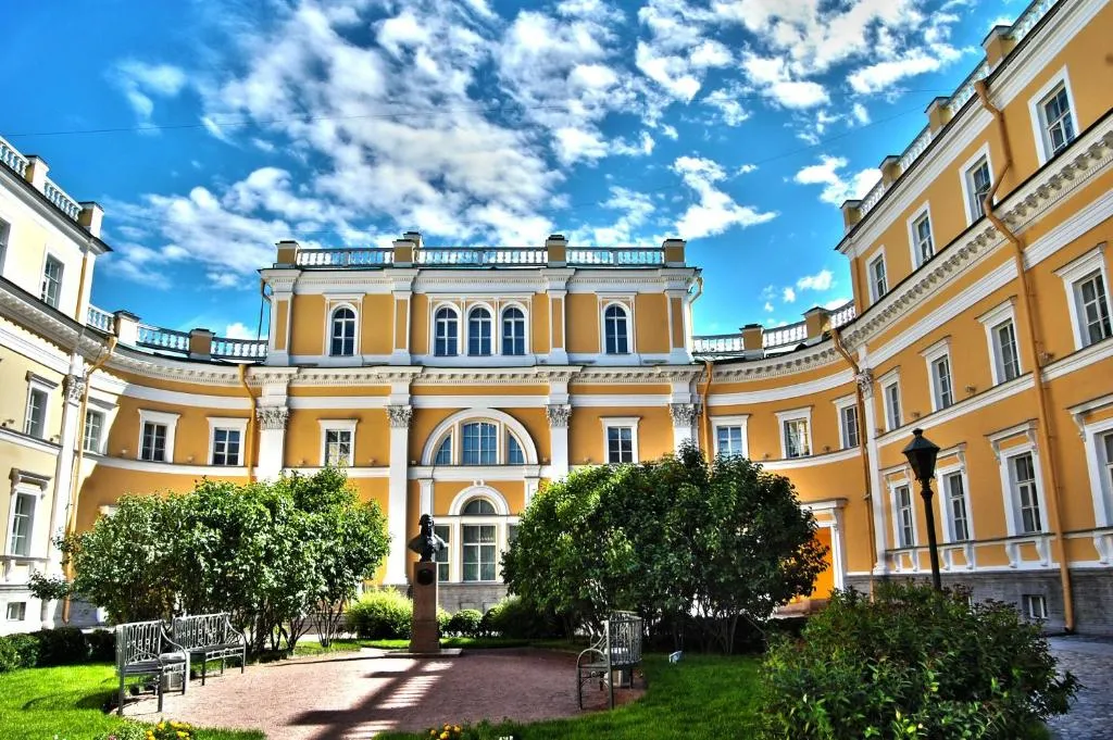 Usadba Derzhavina Hotel, Sankt Petersburg, Rusia