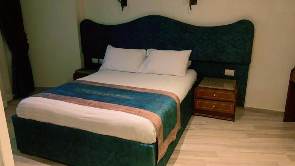 Hor Moheb Hotel - Standard Single Room