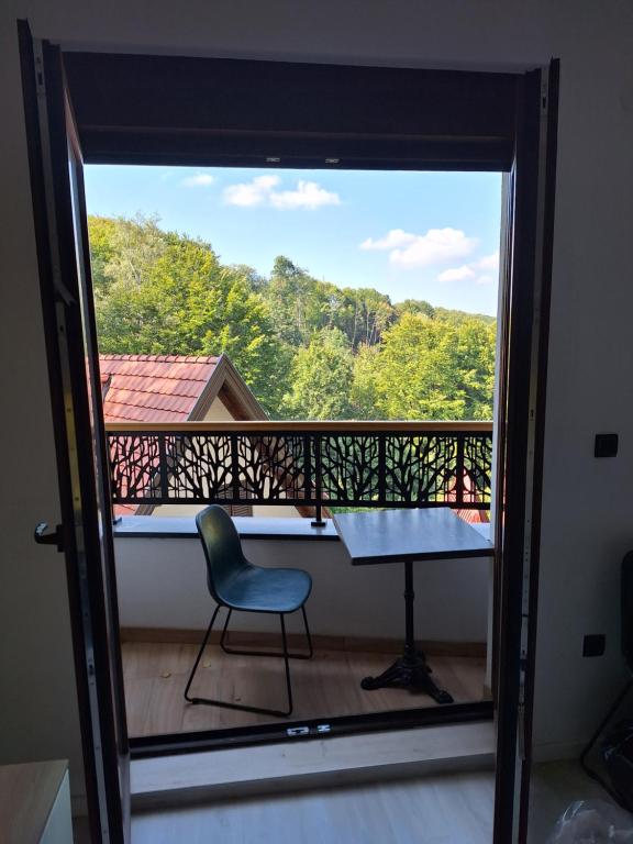 Uma varanda ou terraço em Apartman Breza - Vila Umine Vode