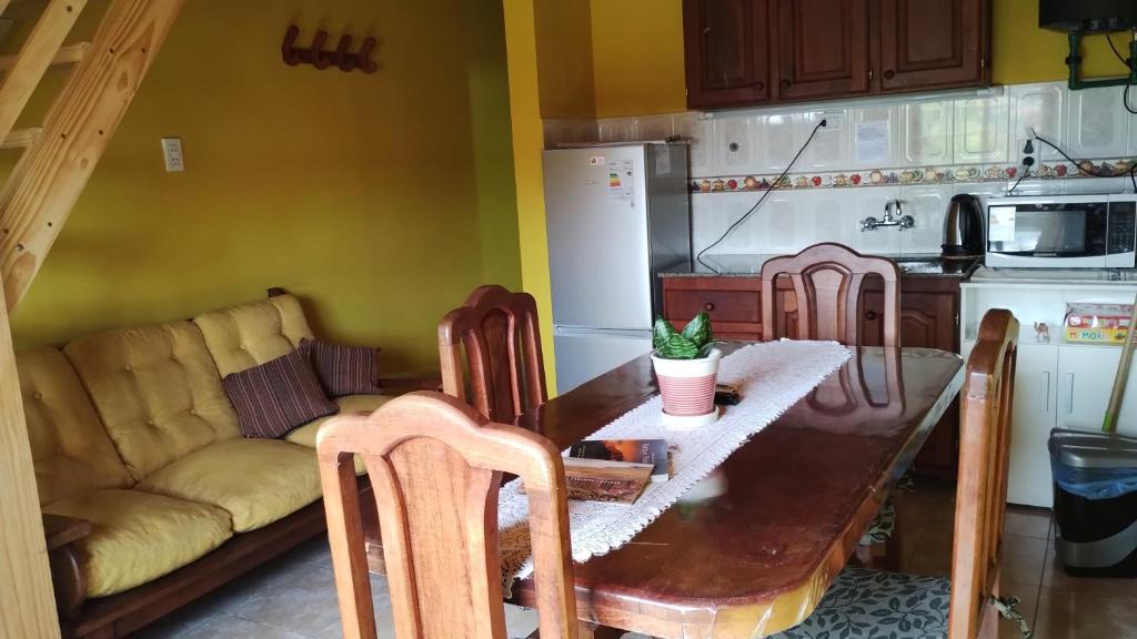 Kuchyň nebo kuchyňský kout v ubytování Hospedaje, Departamentos J&R