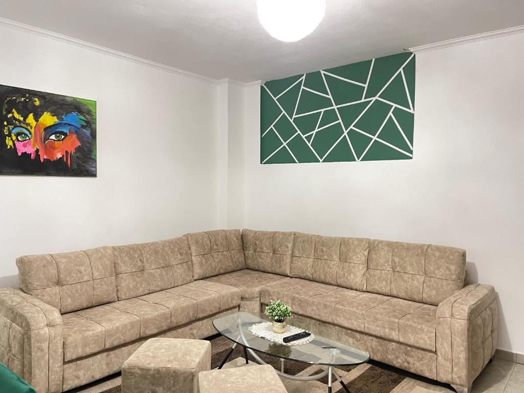 Tirana AS Apartment 1 - Image 9