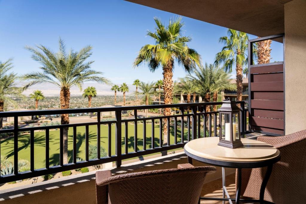 Balkón nebo terasa v ubytování The Ritz-Carlton, Rancho Mirage