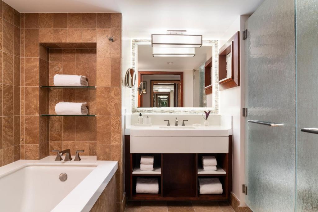 Koupelna v ubytování The Ritz-Carlton, Rancho Mirage