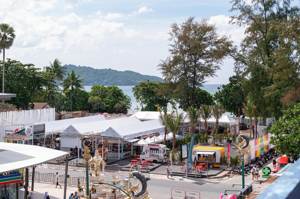 Kokotel Phuket Patong - Resim 34