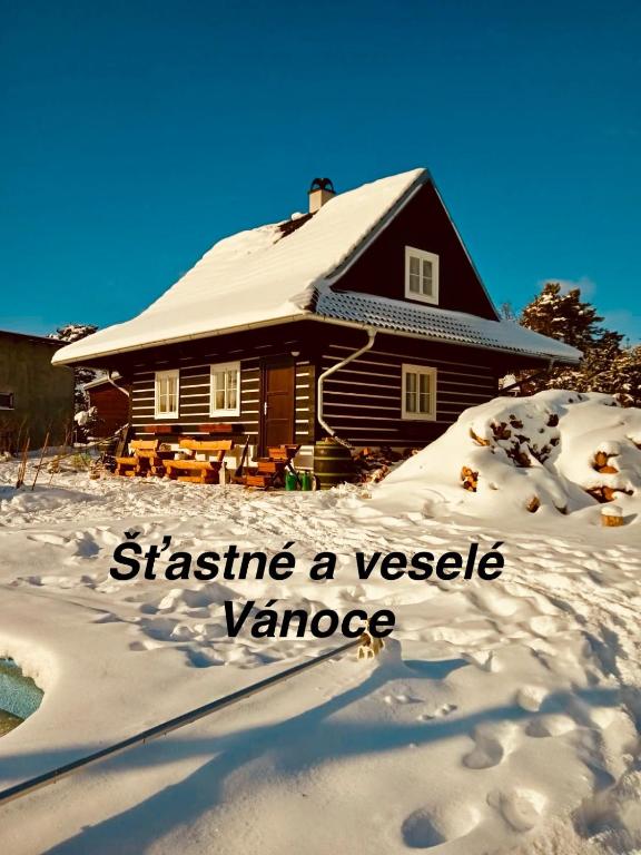 Roubenka Koněšín v zimě
