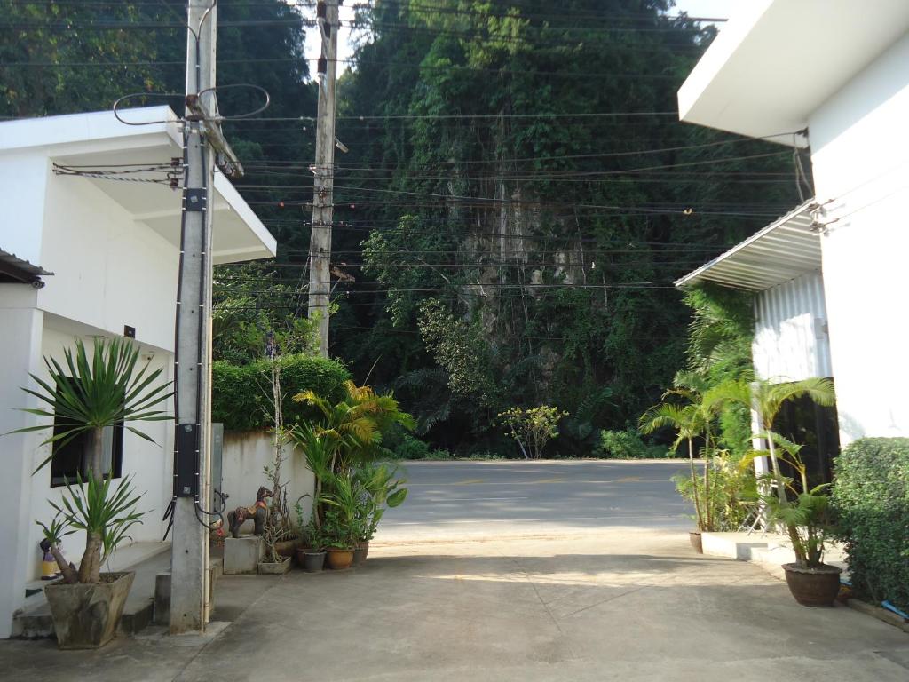 Pine Home - Resim 32