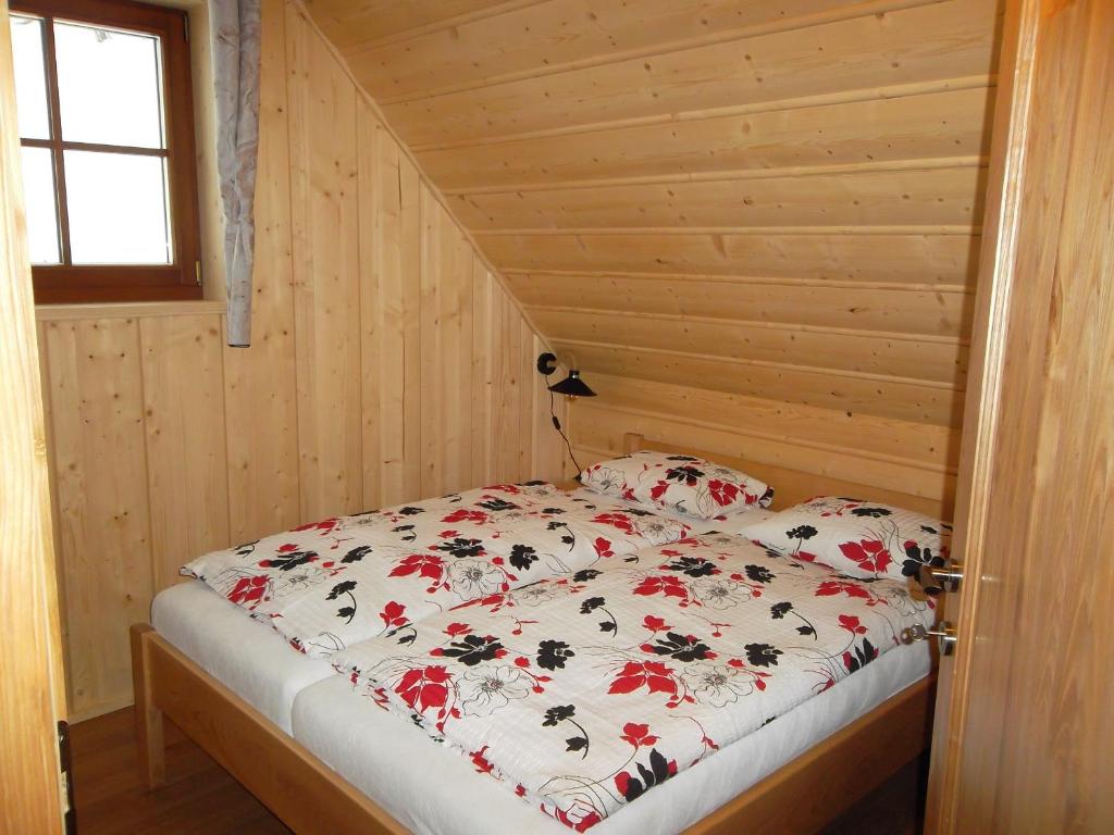 Postel nebo postele na pokoji v ubytování Chata Sipkova II