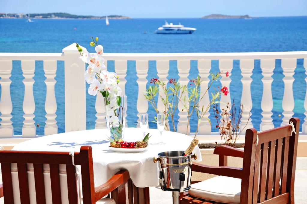 Grand Hotel Palladium Santa Eulalia del Río, Santa Eulària ...