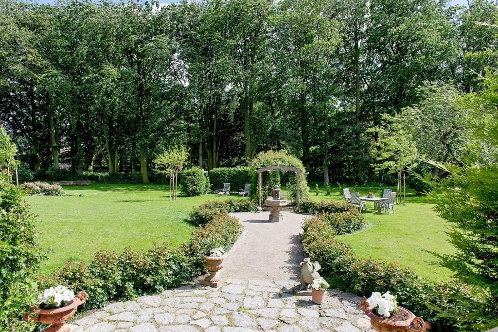 Zahrada ubytování Vita Huset på Österlen