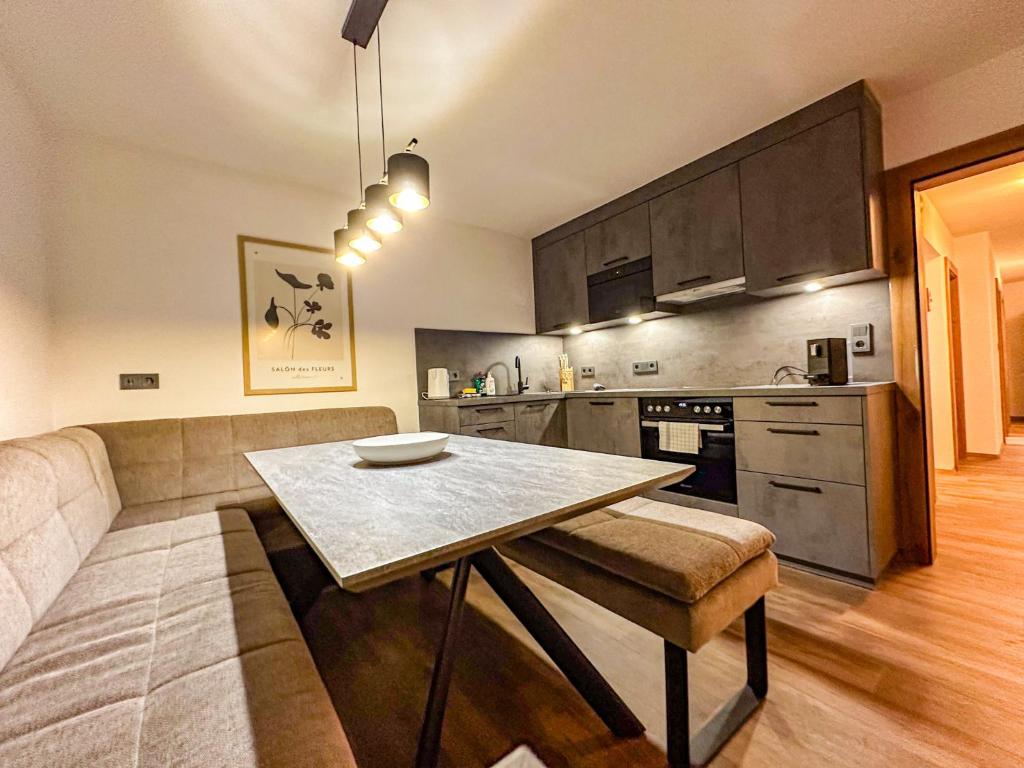 Kuchyň nebo kuchyňský kout v ubytování Zillertal Center Apartment Villa