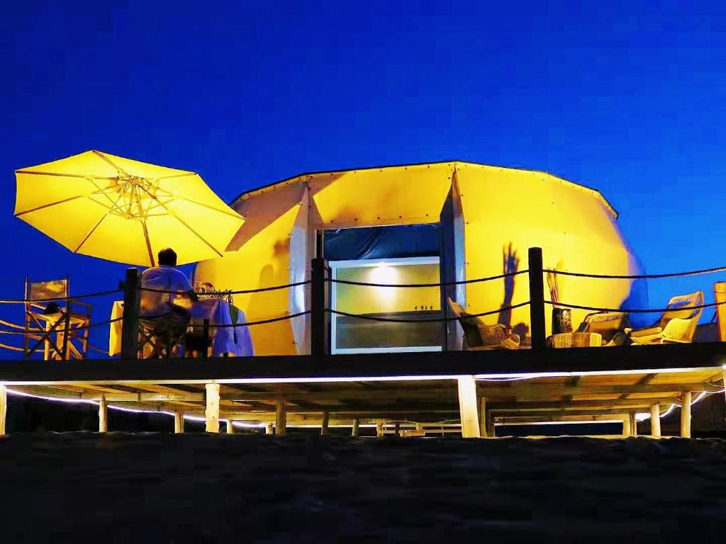 Fotografie z fotogalerie ubytování Ming Sha Mountain Wild Hostel v destinaci Tun-chuang