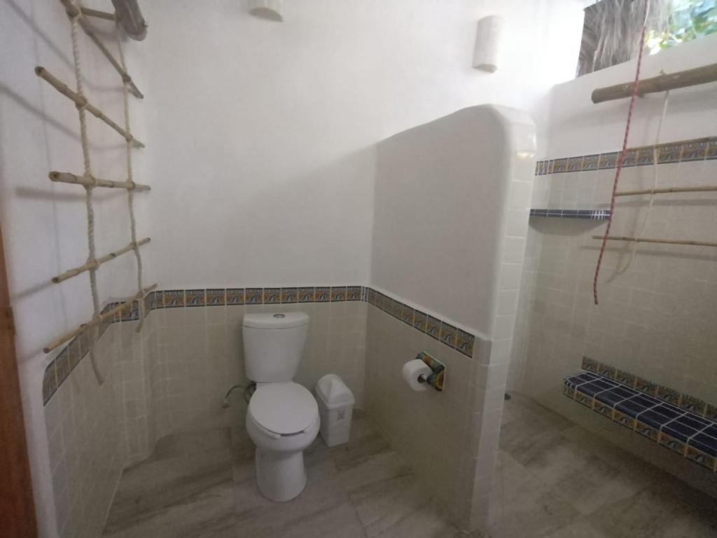 Koupelna v ubytování Bambú Ecocabañas