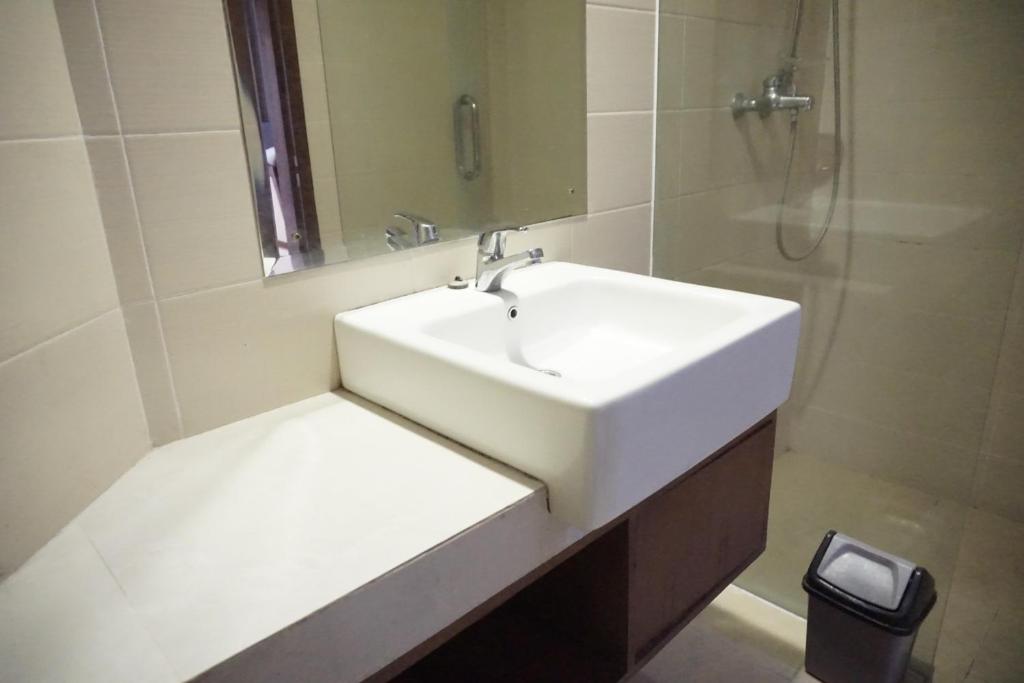 Koupelna v ubytování Votel Viure Hotel Jogjakarta