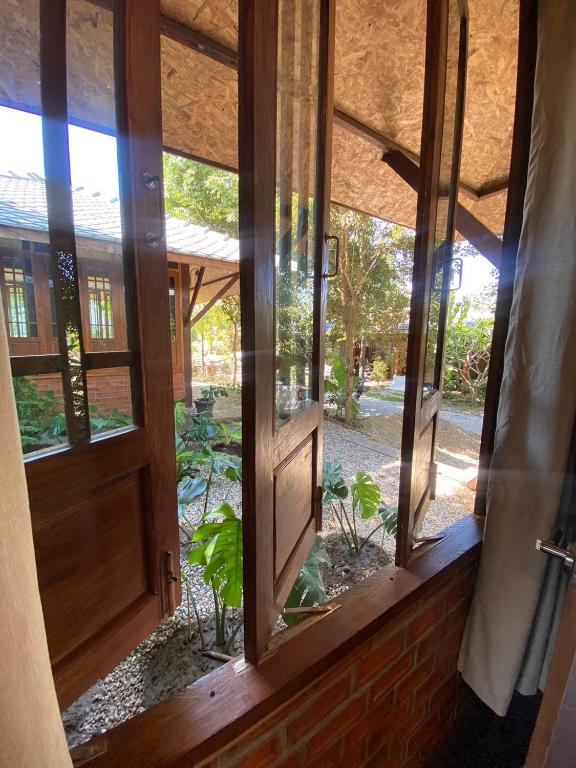Tasana Garden Saraphi ทาซาน่าการ์เด้น สาขาสารภี - Villa