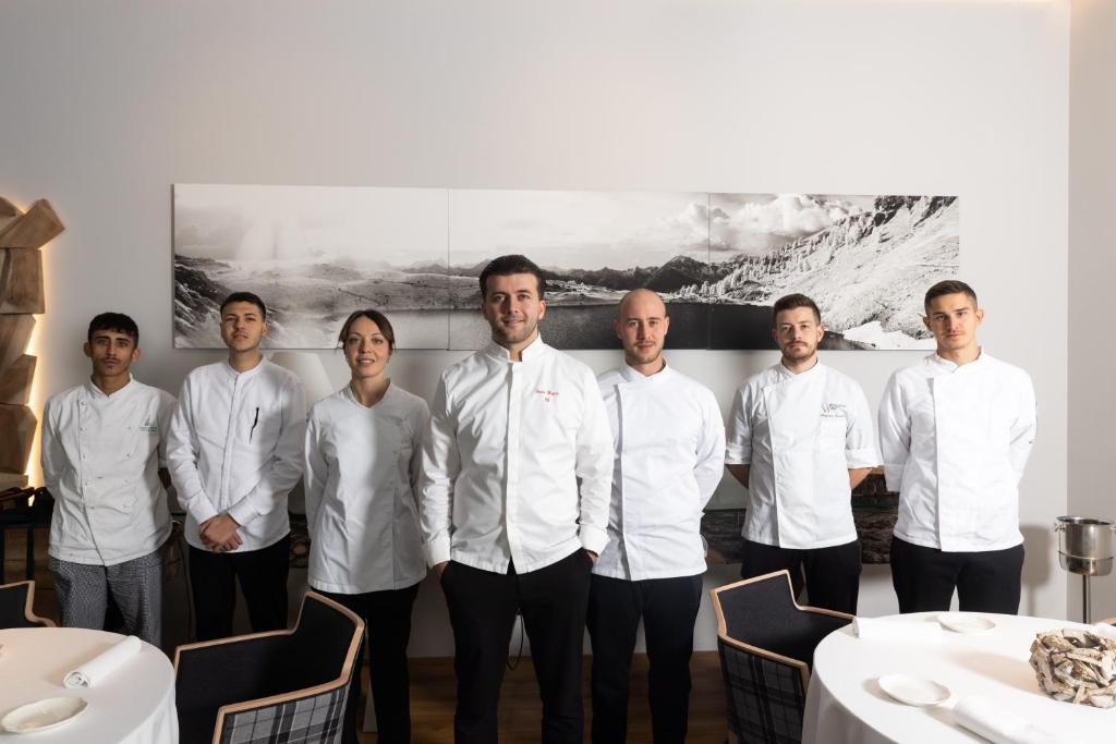 Hóspedes ficando em Grand Hotel Royal E Golf