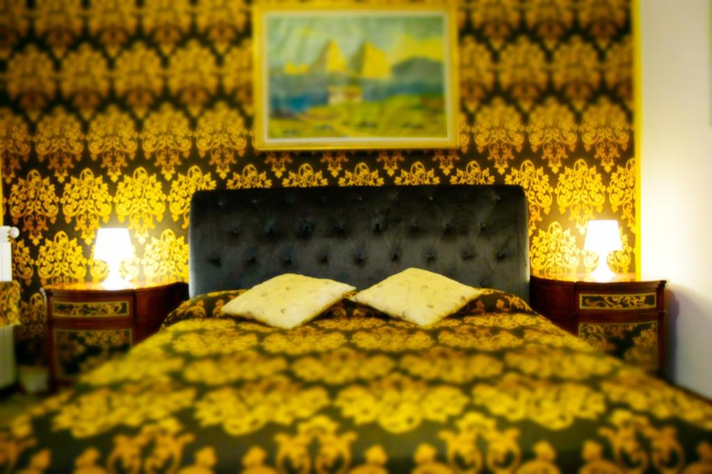Postel nebo postele na pokoji v ubytování Venice Rainbow Apartment San Marco