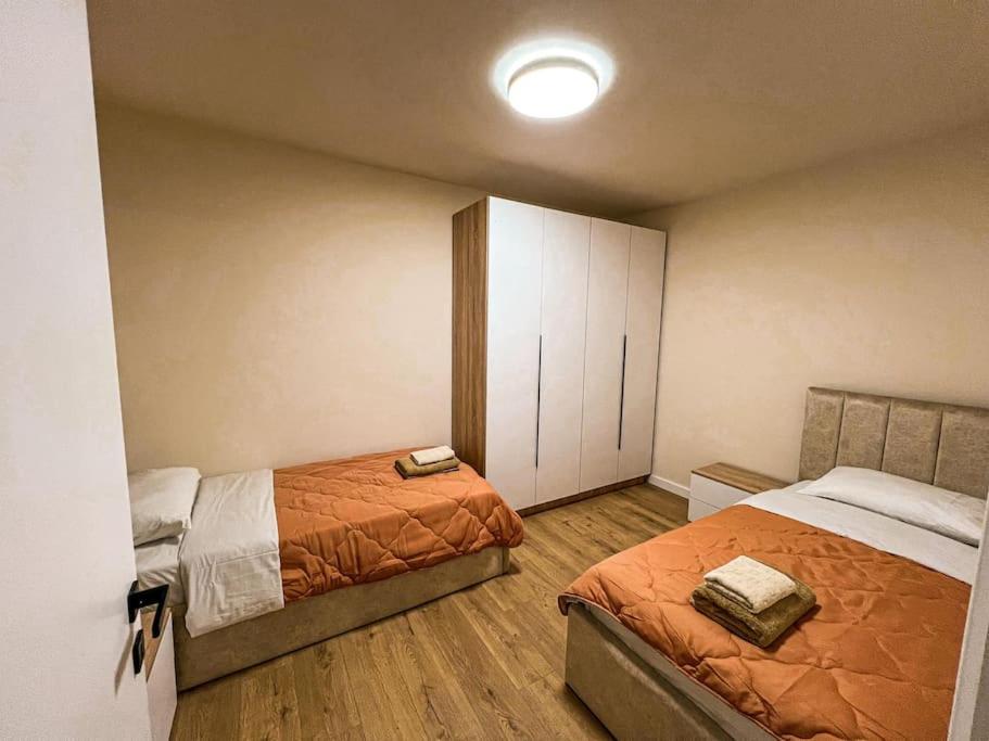 Cozy City Centre Rest 2BR - Image 7