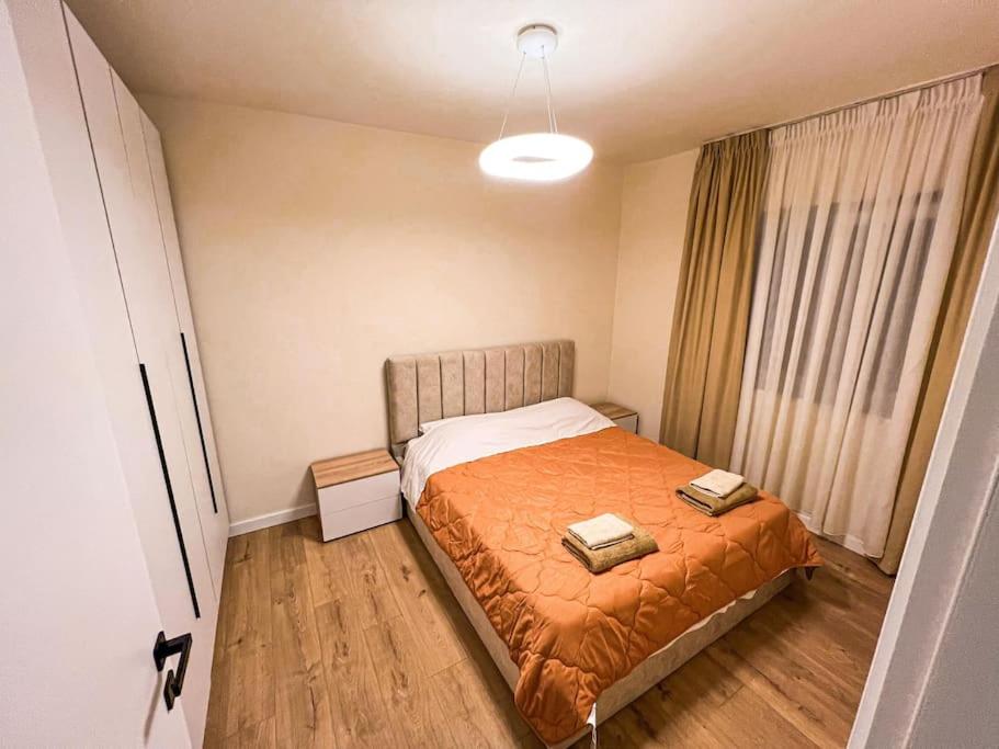 Cozy City Centre Rest 2BR - Image 5