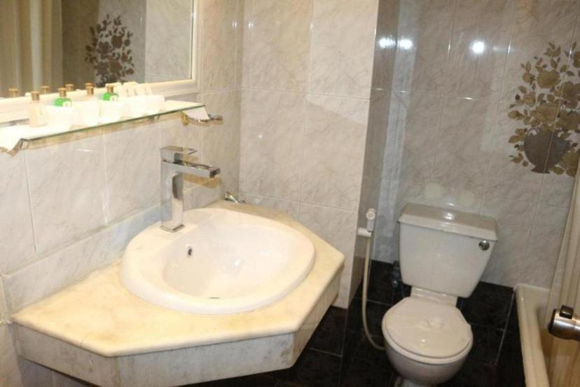 Koupelna v ubytování Hor Moheb Hotel