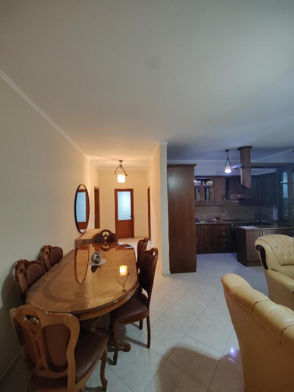 City Center Apartment - Imazhi 4