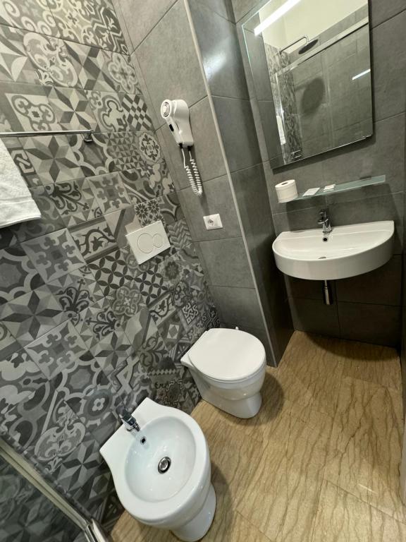 Łazienka w obiekcie Tawhid Accomodation