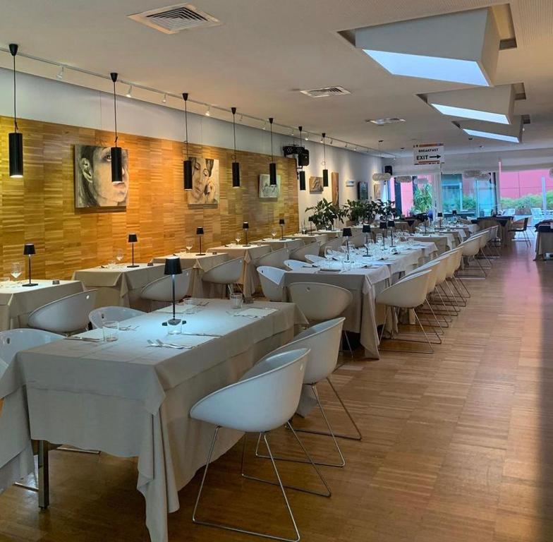 Restaurace v ubytování Schio Hotel