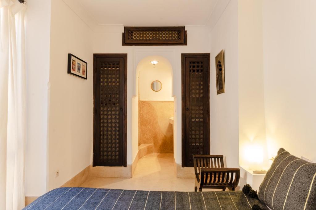 Postel nebo postele na pokoji v ubytování Riad Rouge Gorge