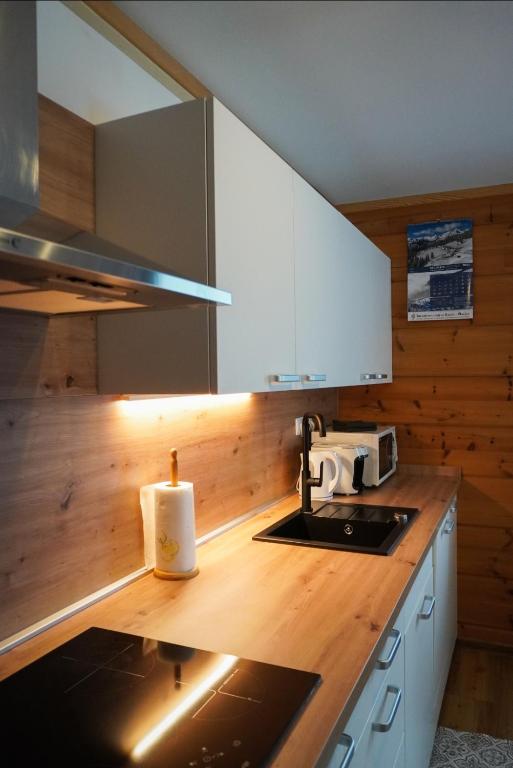 Kuchyň nebo kuchyňský kout v ubytování Apartment Jeršin