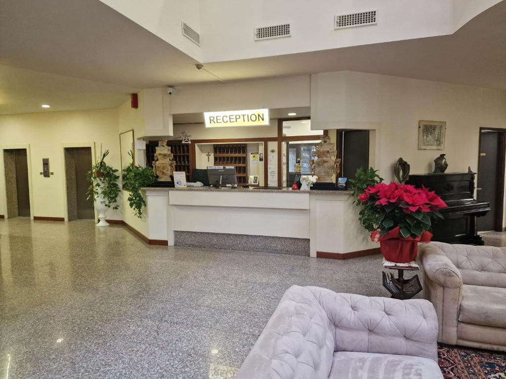 Vstupní hala nebo recepce v ubytování Modo Hotel