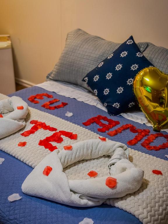 Postel nebo postele na pokoji v ubytování Canoa Abraão