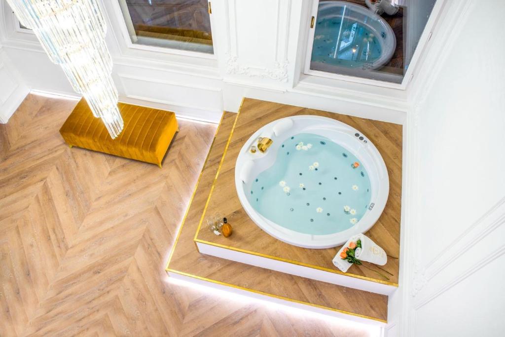 Fotografia z galérie ubytovania JACUZZI ROYAL SUITE v Budapešti