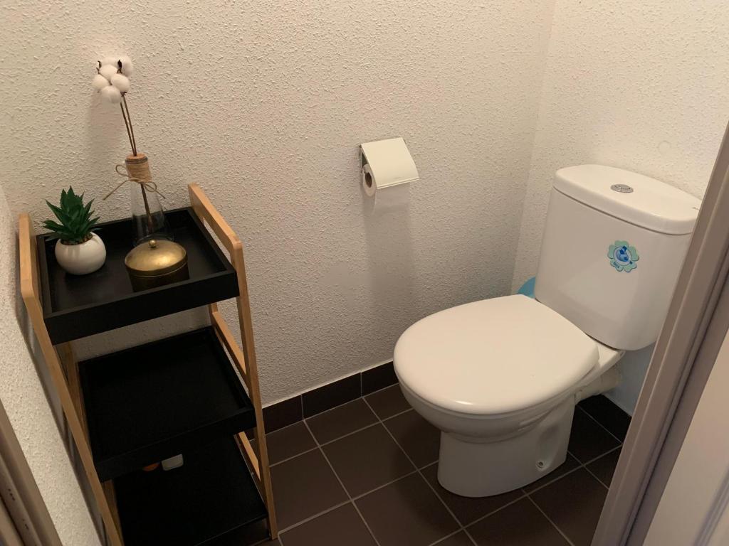 Kúpeľňa v ubytovaní DUPLEX VUE MER - Plage à 100m- 4 lits - parking sous sol