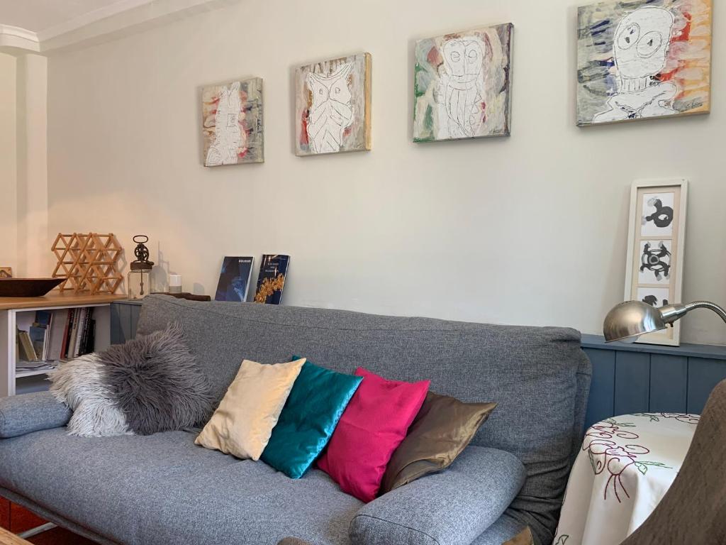 Posedenie v ubytovaní Gemütliches Appartement in Ano Poli