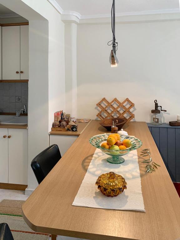 Kuchyňa alebo kuchynka v ubytovaní Gemütliches Appartement in Ano Poli