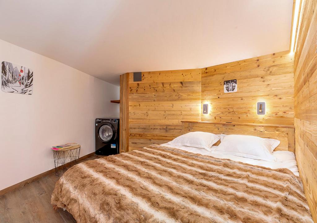 Postel nebo postele na pokoji v ubytování Val Thorens So Cocooon Silveralp 330