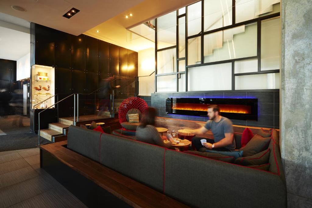 Posezení v ubytování Hôtel Alt Quartier DIX30