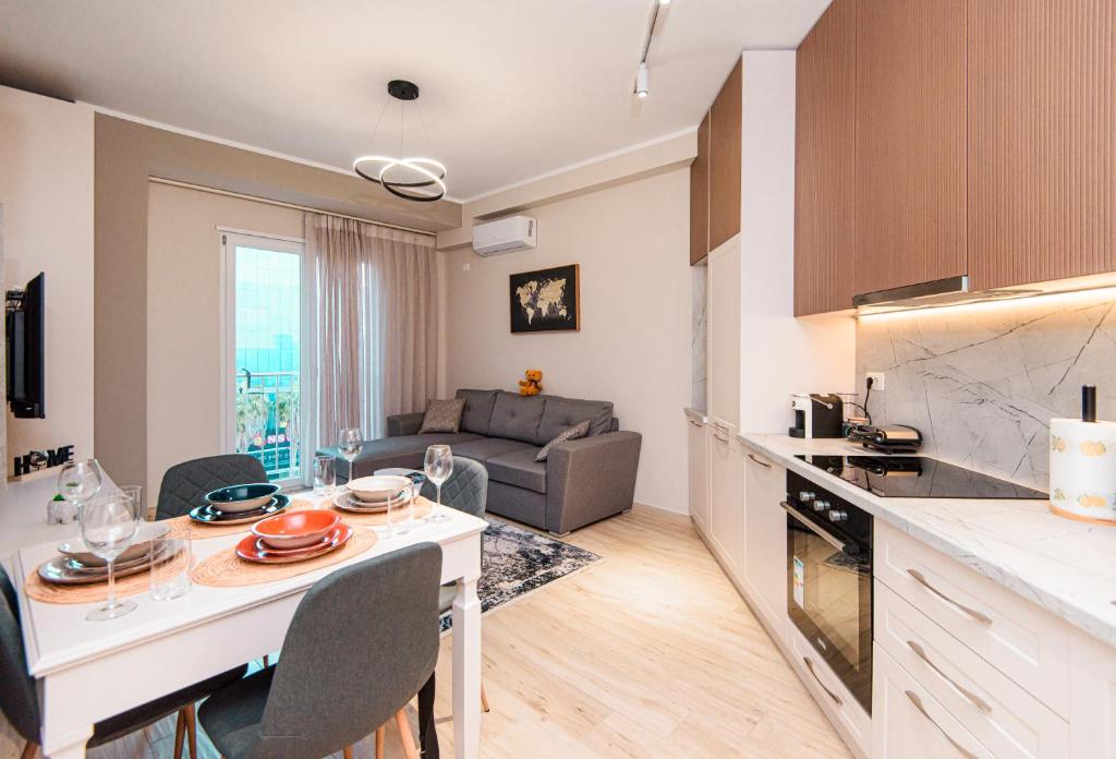 Kuchnia lub aneks kuchenny w obiekcie Loris Apartaments 204