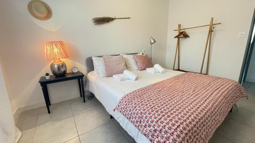 Maison Le Clos Du Moulin 1, proche d'Avignon, en Provence - Maison De Trois Chambres