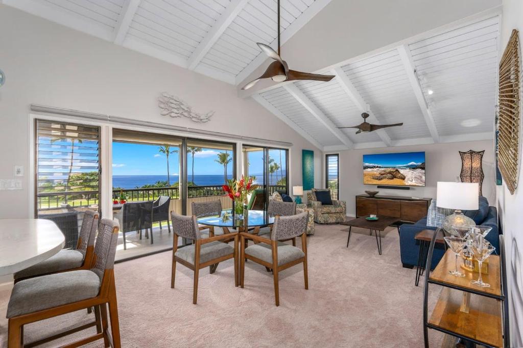 Luxurious Wailea Ocean Vistas - Housity