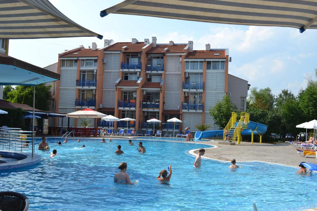 Peevi Apartments Elit 1, Sunny Beach, Bulgaria - Booking.com