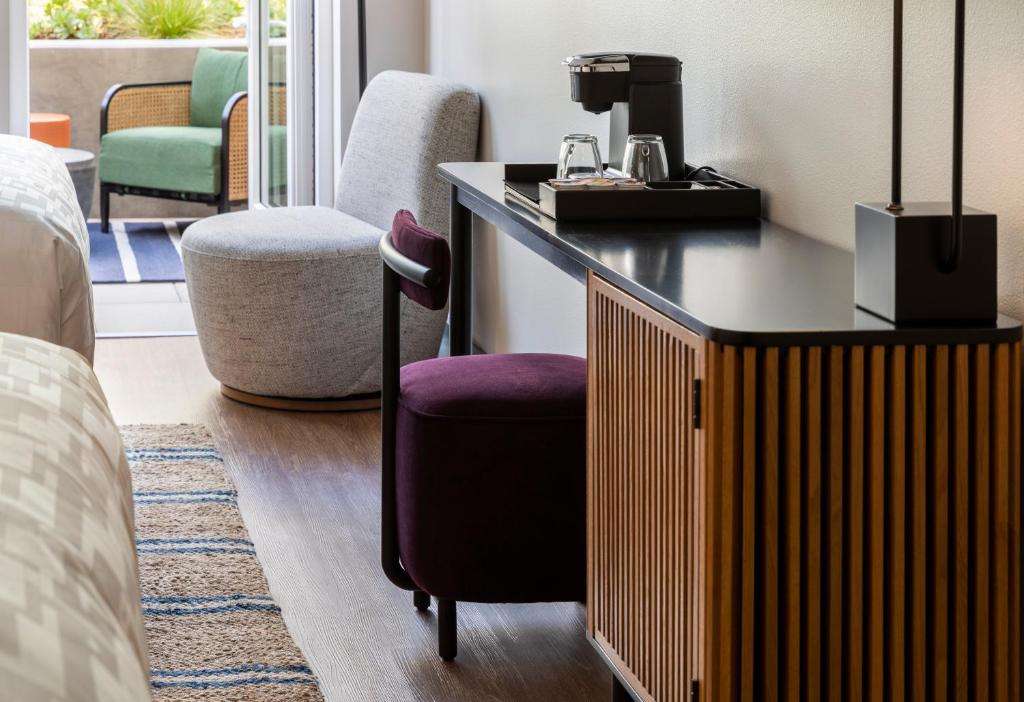Kissel Uptown Oakland, in the Unbound Collection by Hyatt - Sala De Reina De La Zona Alta Con Dos Camas Queen Y Terraza