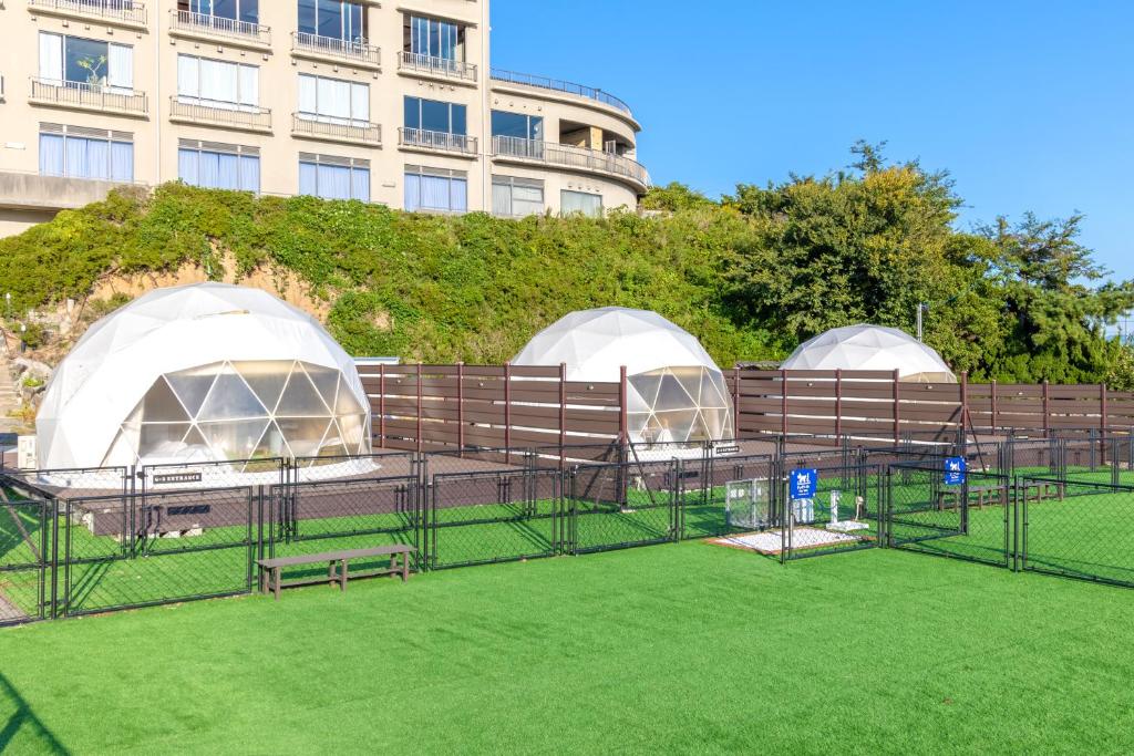 Vrt pred nastanitvijo glampark Kaiyokaku Aichi