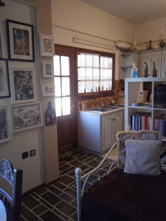Η κουζίνα ή μικρή κουζίνα στο art studio