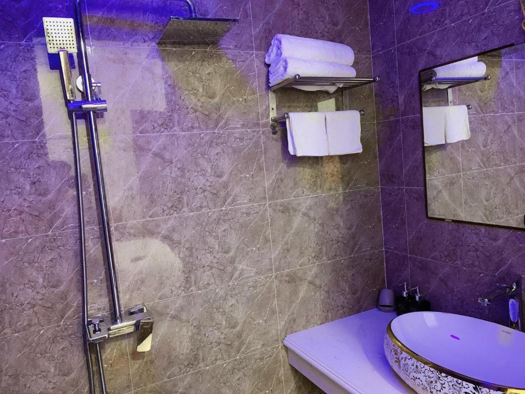 Koupelna v ubytování Hoàng Gia Đông Anh Hotel