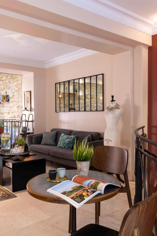 Hôtel Maxim Quartier Latin - Resim 35