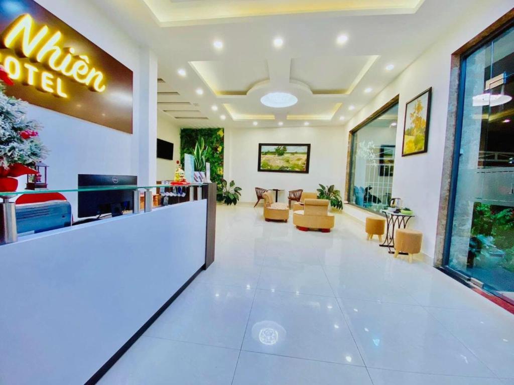 TV a/nebo společenská místnost v ubytování An Nhien Hotel